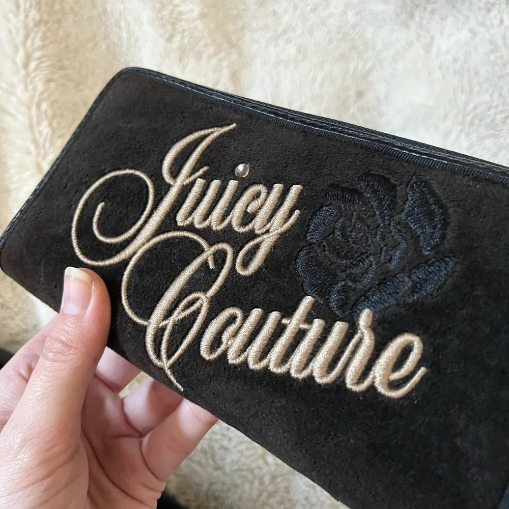 Juicy Couture this authentic